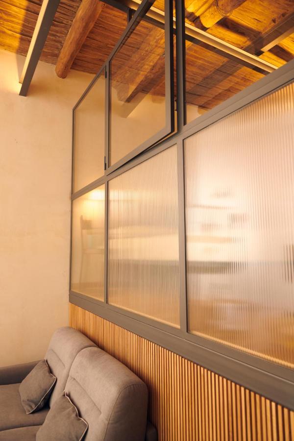 Dada Home, Loft Di 38 Mq Tra Napoli E Pompei ポルティチ エクステリア 写真