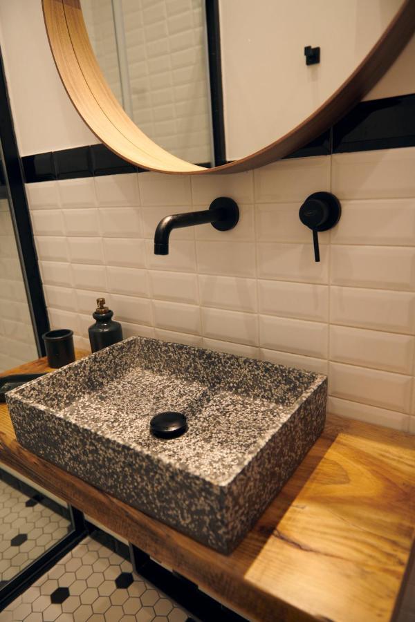 Dada Home, Loft Di 38 Mq Tra Napoli E Pompei ポルティチ エクステリア 写真